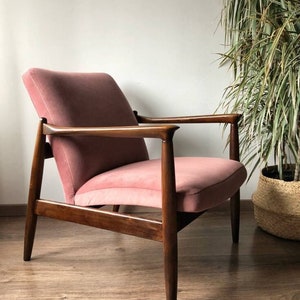 Edmund Homa fauteuil uit de jaren 60 Pools designicoon gerestaureerde vintage