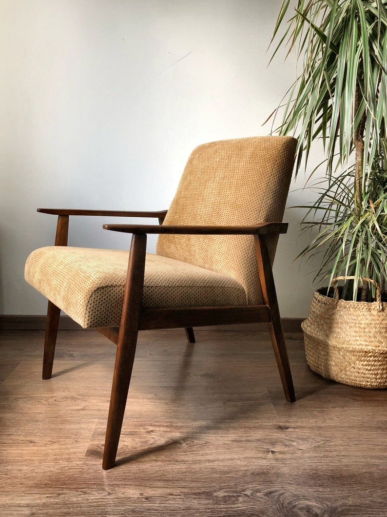 Mid Century honiggelber Samt Sessel im dänischen Stil 1960er Bild 5