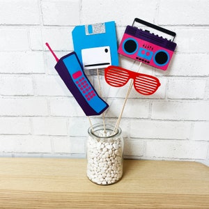 90&#39;s Party Centerpiece, 90&#39;s Party Decor, 90&#39;s Themed Party Centerpiece, 90&#39;s Party Table Decor, Custom Parties by PartyAtYourDoor on Etsy