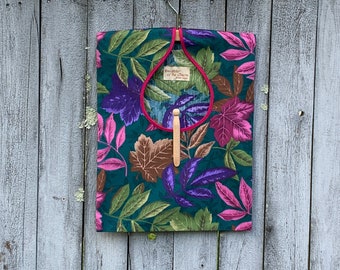 Vintage-style, handmade w/ removable wooden hanger Multicolor leaf print clothespin bag on teal w/ hot pink trim. Great Handmade Gift.