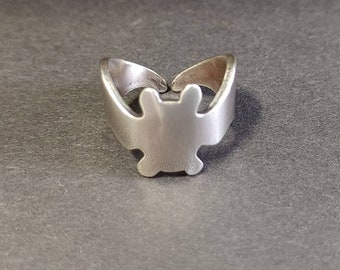 Bat Ring