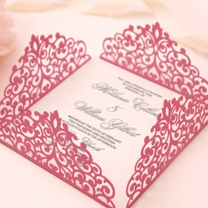 SVG-Hochzeitseinladung vierfach - (dxf ai cdr eps) 6x6 quadratische verzierte Kartenmustervorlage, Laserschnitt, Cricut Silhouette Cameo