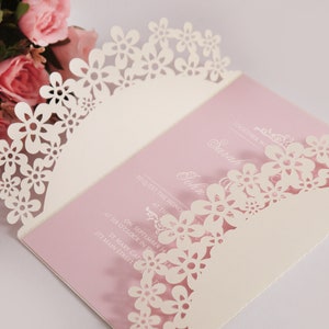 5x7 Gate-fold Hochzeitseinladung, lasergeschnittene Kartenvorlage, florale Spitze SVG DXF-Schneidedatei, Silhouette Cameo, Cricut Digitaler Download