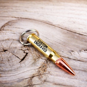 Chaveiro de bala gravado à mão - Presente personalizado feito à mão
