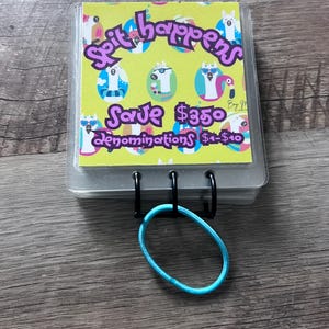 Mini livre défi d'économies Summer Lama Spit Happens || Économisez 360 || 16 enveloppes plastifiées recto-verso