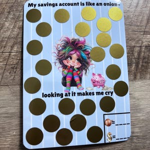 Mijn spaarrekening is als een Onion Mystery Scratch Off Spaarchallenge || Grappig || A5