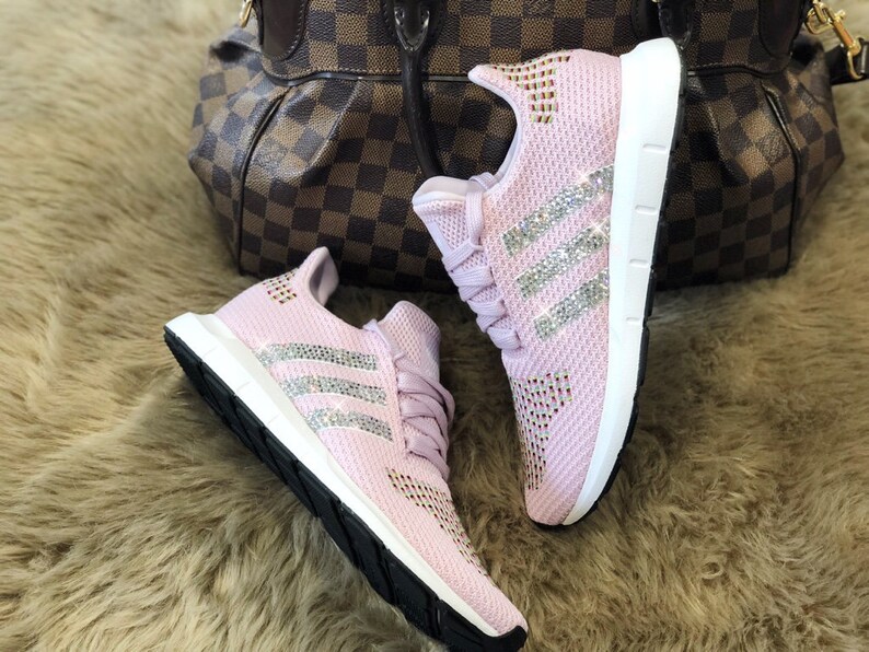 Crystal Adidas Swift Run Wrosa NMD Glitzer mit Swarovski Elements Crystal Adidas Swift Run Wrosa NMD Glitzer mit Swarovski Elements