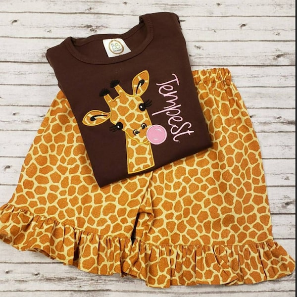 Safari Birthday, Safari outfit, Giraffe, giraffe outfit, first birthday, girls boutique outfit, baby girls clothing, girls clothing