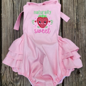 Strawberry Romper, Smash Cake outfit, baby girls clothing, girls clothing, Ruffled Romper, Strawberry patch outfit