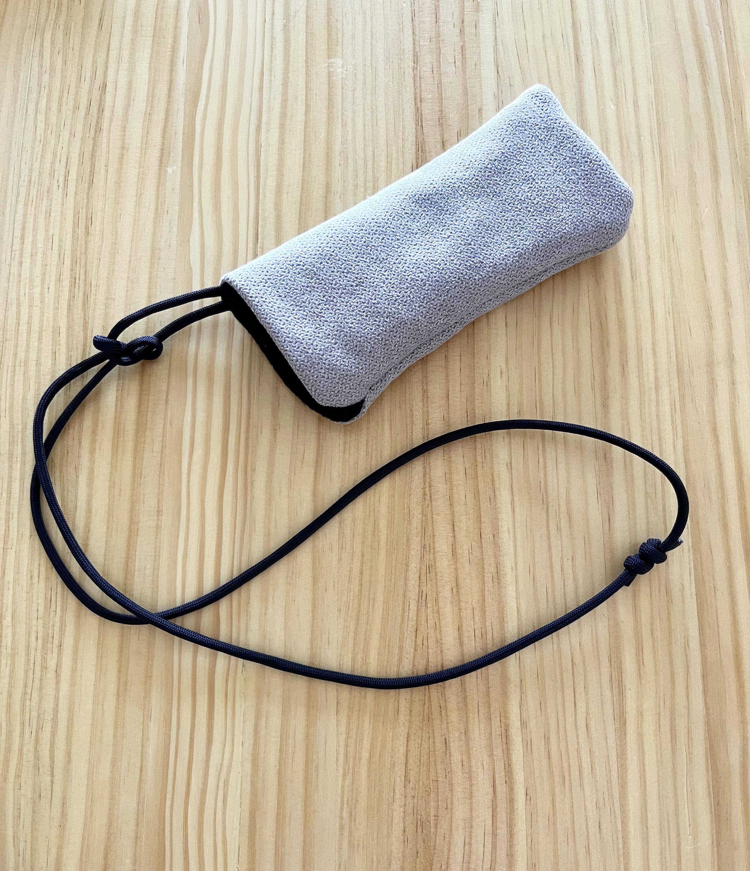 Soft Glasses Case with Adjustable Neck Cord, Eyewear Pouch, Sunglasses Holder Protective Sleeve