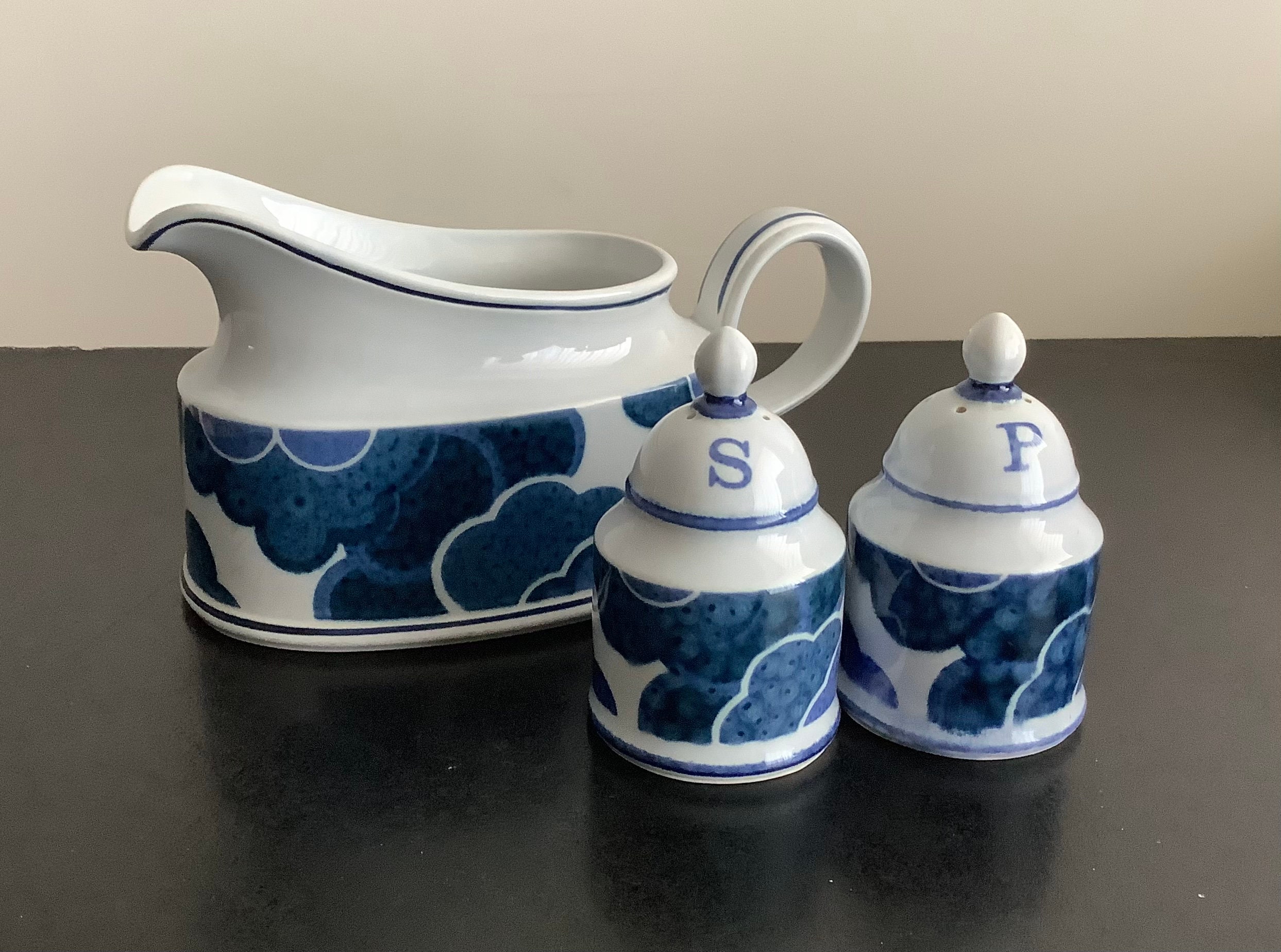 Villeroy & Boch Blue Cloud Rare Vintage Set Pepper and Salt Shaker