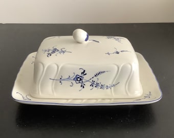 Villeroy and Boch Vieux Luxembourg  rare covered butter dish. 7 3/4 Inches. New and unused.