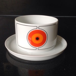 Thomas Germany Rosenthal Eclipse rare gravy boat / sauciere. Unused.