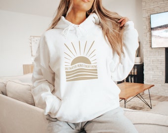 El agua salada lo cura todo sudadera con capucha Días de playa Sunny Sun Waves Regalo para su sudadera con capucha de agua salada Sunshine Beachy Beach