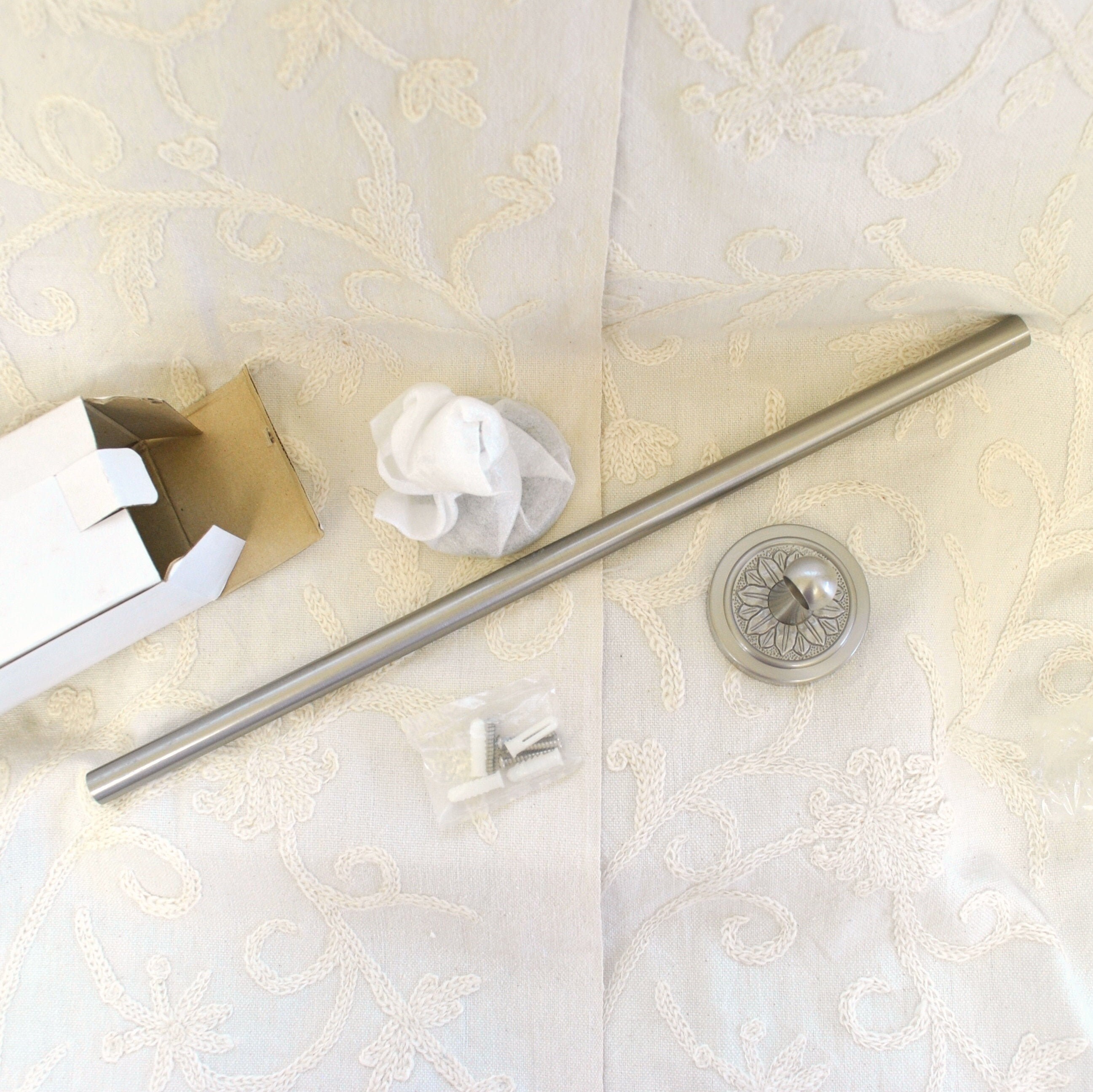 Decorative Towel Rod Brushed Nickel Finish With Florette Detail New