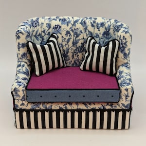 1:12 Scale Miniature Loveseat