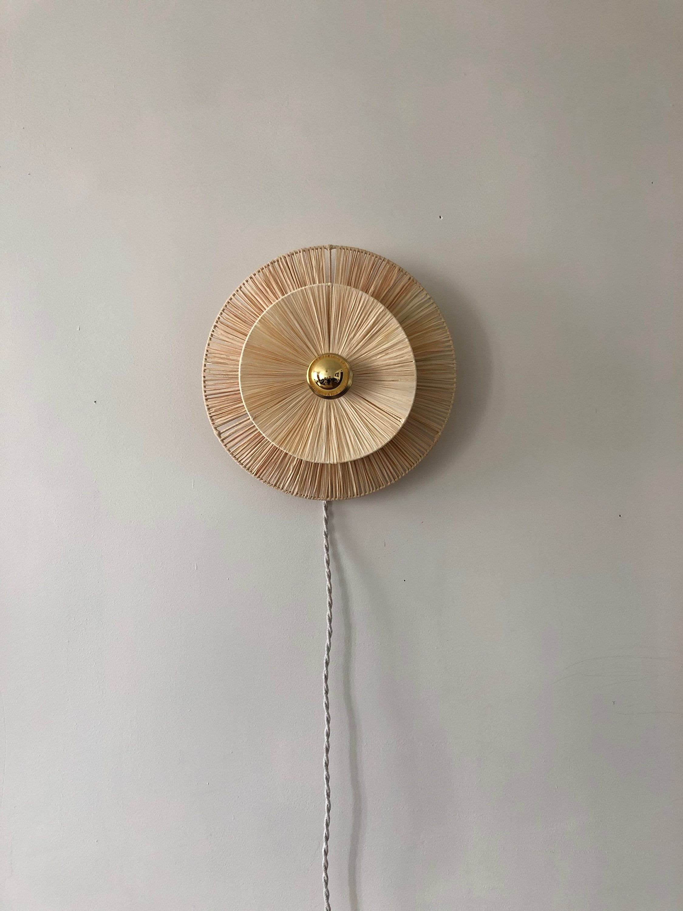 GALIA D. 30cm portable wall light in natural fibers (fixed version on request) Made in France