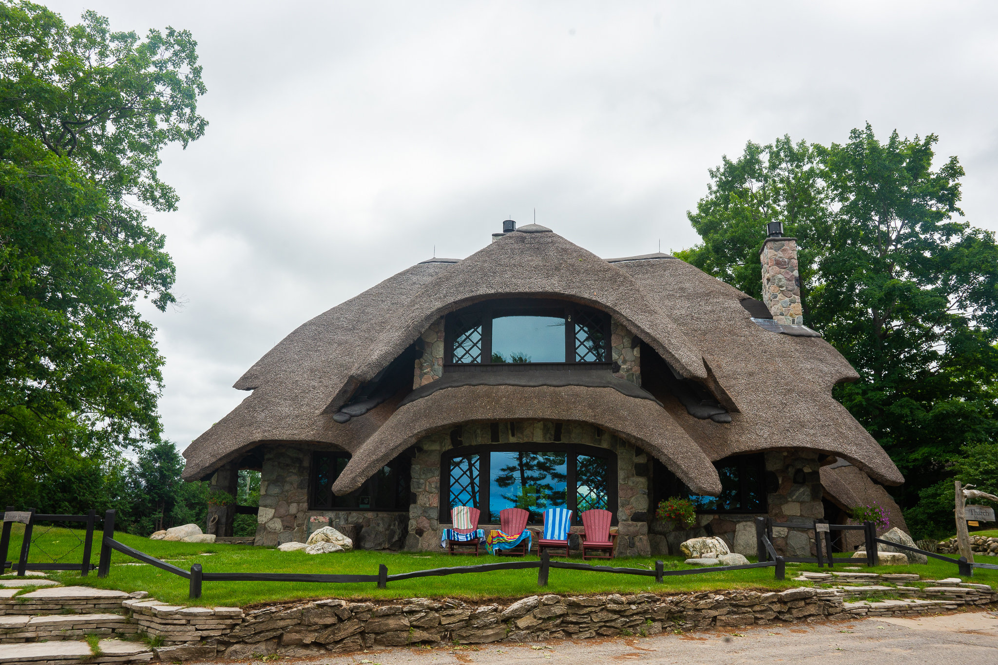 Charlevoix Thatch House Mushroom House Summer 12x18 Fotografía Etsy