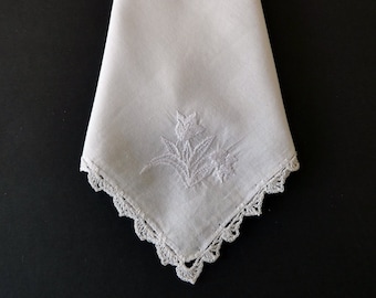 Vintage embroidered handkerchief with crochet edge