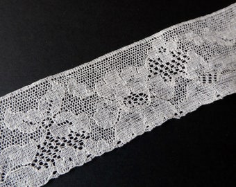 Vintage ivory needle worked lace trim, 3.5 cms wide