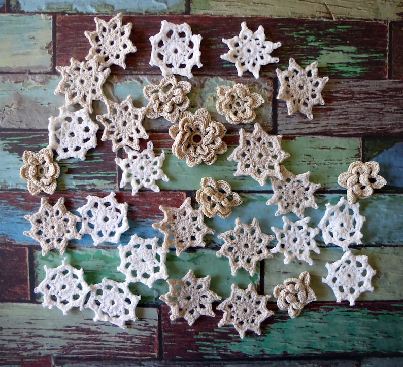 30 mini crochet medallions white and natural tiny vintage doilies