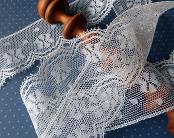 4 metres vintage cream fine net lace trim, 3.5 cms wide