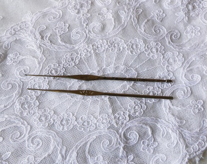 Two Vintage Fine Metal Crochet Hooks, Sizes 5 and 6 Etsy