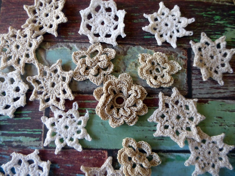 30 mini crochet medallions white and natural tiny vintage doilies