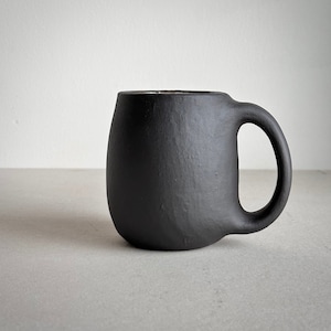 MADE TO ORDER Black Mug 16 oz, ceramic, pottery, handmade, coffeemug, coffee mug cup, handmademug, potterymug, blackmug sturdy big large mug