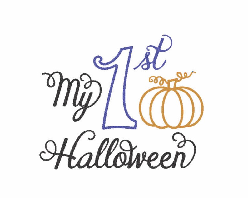 Puede incluir: Un dise&ntilde;o gr&aacute;fico con las palabras "My 1st Halloween" en escritura negra y azul, acompa&ntilde;ado de una ilustraci&oacute;n de calabaza dorada. Adecuado para decoraciones y ropa de temporada.