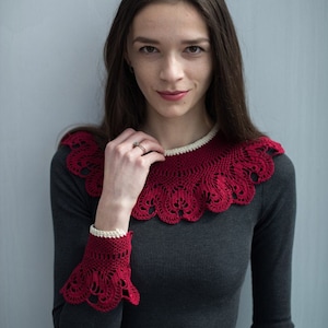 Burgundy crochet detachable collar & cuffs Ruffle sleeve extender Neck ruff One layer elegant cuffs Neck piece Neck corset Lace ruffle wrist