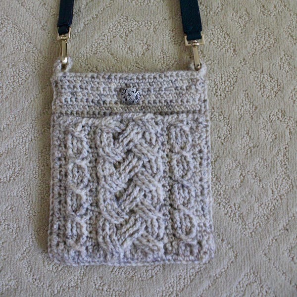 Inverness Cable Braided Purse or Tablet Case Crochet Pattern for Women or Men iPad Case Laptop Case Tote HandbagBag Celtic Aran