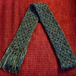 Crochet Scarf Pattern, Aberdeen Castle Braided Cable Scarf Crochet Pattern for Men and Women PDF download
