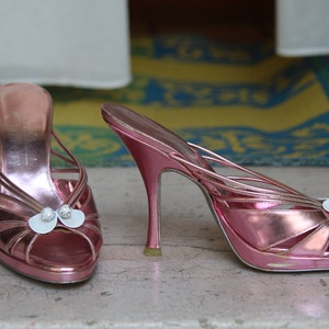 MICHEL PERRY mule with a small platform in pearly pink leather with a rhinestone disco ball / Size 38