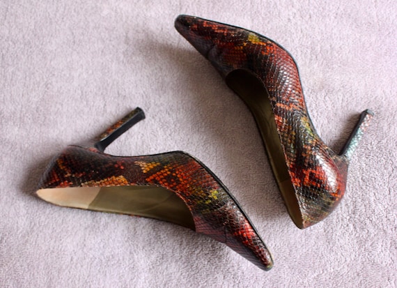 Charles Jourdan java python pump / Multicolor poi… - image 10