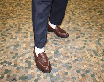 Charles Jourdan moccasins in brown leather size 6