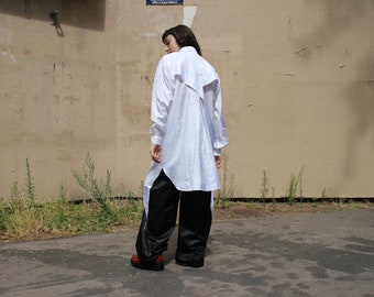 Long iridescent white parachute shirt jacket and silver stud / Size XS-S-M