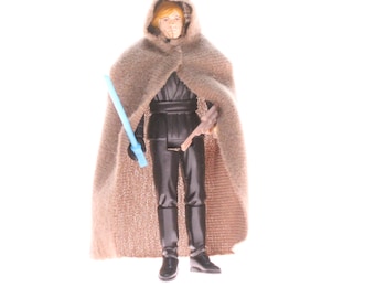 Luke Skywalker in Jedi Knight Outfit Star Wars Action Figure  1983 ROTJ