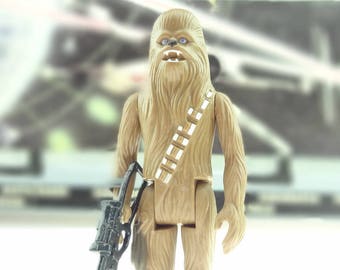 Star Wars Action Figure Chewbacca With Bowcaster 1995 Classic Collection