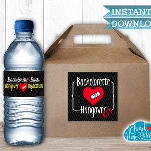 Op de afbeelding: Een bruine kartonnen doos met een zwart-wit label waarop "Bachelorette Hangover Kit" staat. Het label heeft een rood hart met een pleister. Voor de doos staat een doorzichtige waterfles met een zwart-wit label waarop "Bachelorette Bash Hangover Hydration" staat.