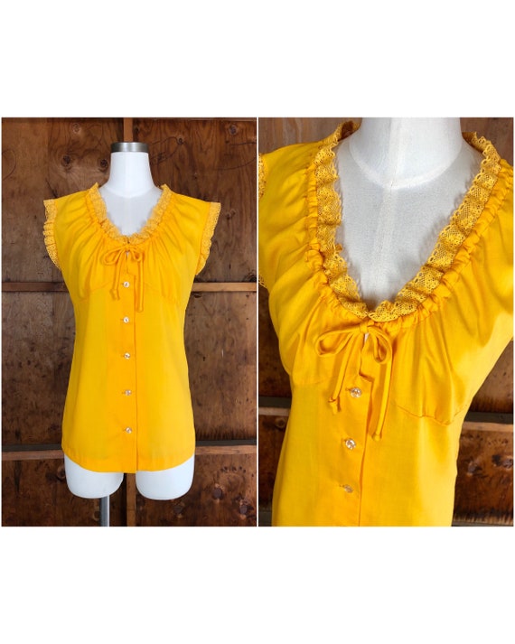 1970s Vintage Golden Yellow Lace Trim Peasant Blo… - image 1