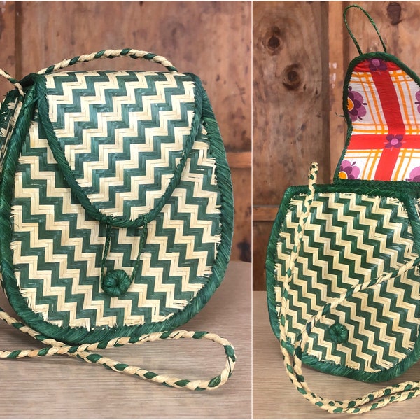 Vintage 70s Woven Chevron Straw Box Purse