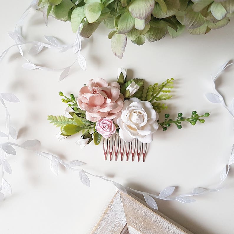 Rustic flower headpiece Blush pink flower comb Bridal wedding blush comb Bridal headpiece Bridesmaid headpiece Hair comb Floral accessories