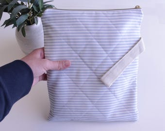 Quilted Book Sleeve, Padded Cotton Book Pouch, Booklover Gift (9x11 Inches)