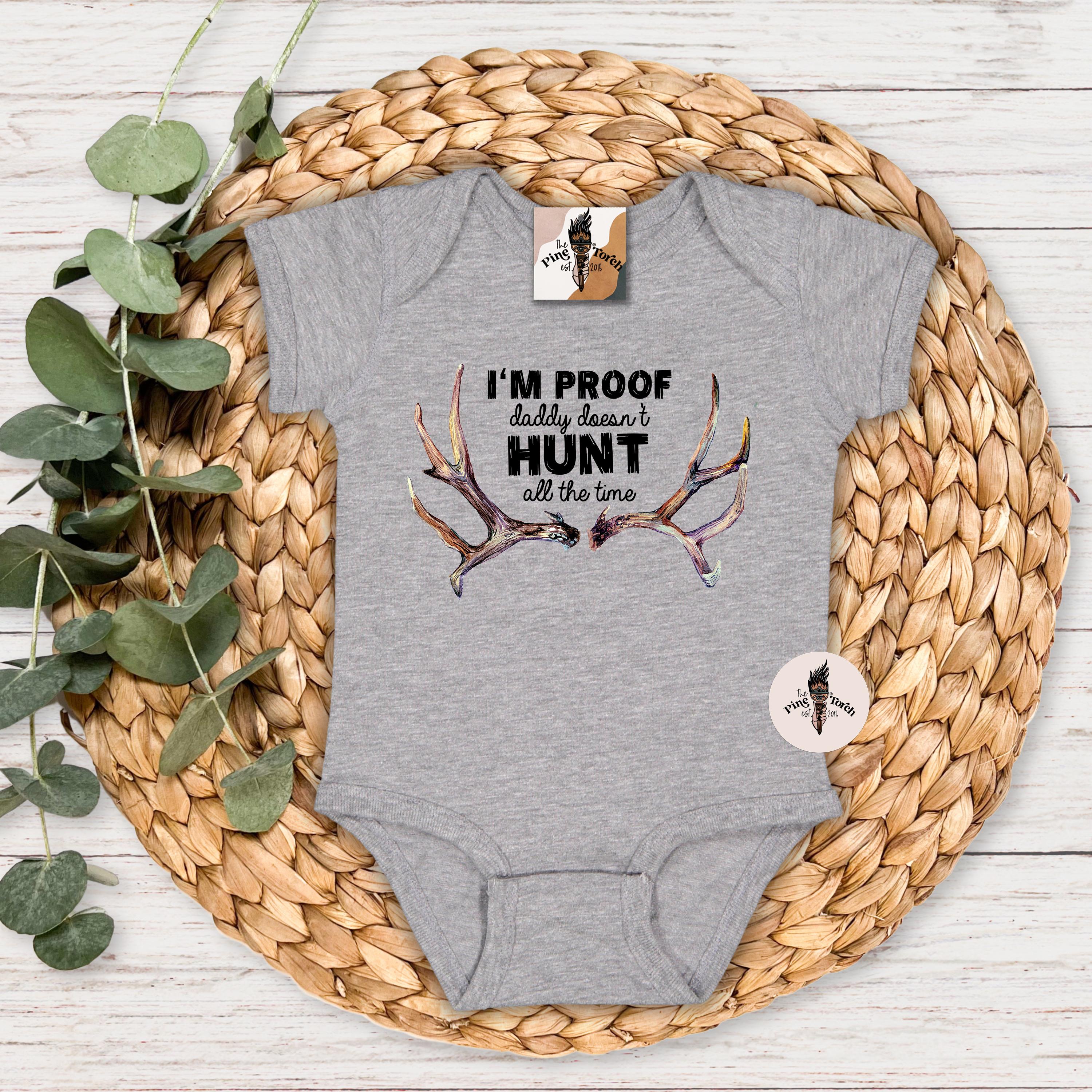 Vintage 'Papa Is My Name Hunting Is My Game' T-Shirt - Unisex Father's Day Gift For Hunters