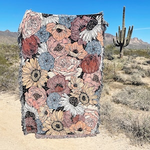 Retro floral woven throw blanket, floral large woven blanket, floral Pattern Woven Throw, Mystical floral large Throw Blanket