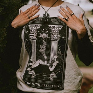 The High Priestess Tarot Card Shirt, Priestess Tarot Card Tee, High Priestess tarot, Tarot priestess, mystical moon shirt