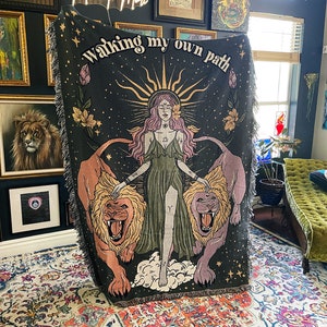 Goddess with lions mystical woven fringe blanket, witchy lions Leo woven blanket, lion witchy woven fringe blanket
