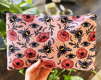 Bee Floral Pattern Zipper Cosmetic Pouch, Bee Pattern cosmetic zipper pouch, Bee with flowers cosmetic case, queen bee cosmetic zip pouch