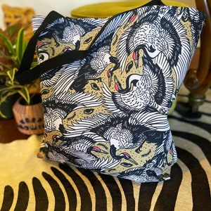 Crane Bird Pattern Tote Bag, bird pattern pattern Grocery Bag, crane Tote Bag, 18x18 16x16 13x13 Tote Bag black handle